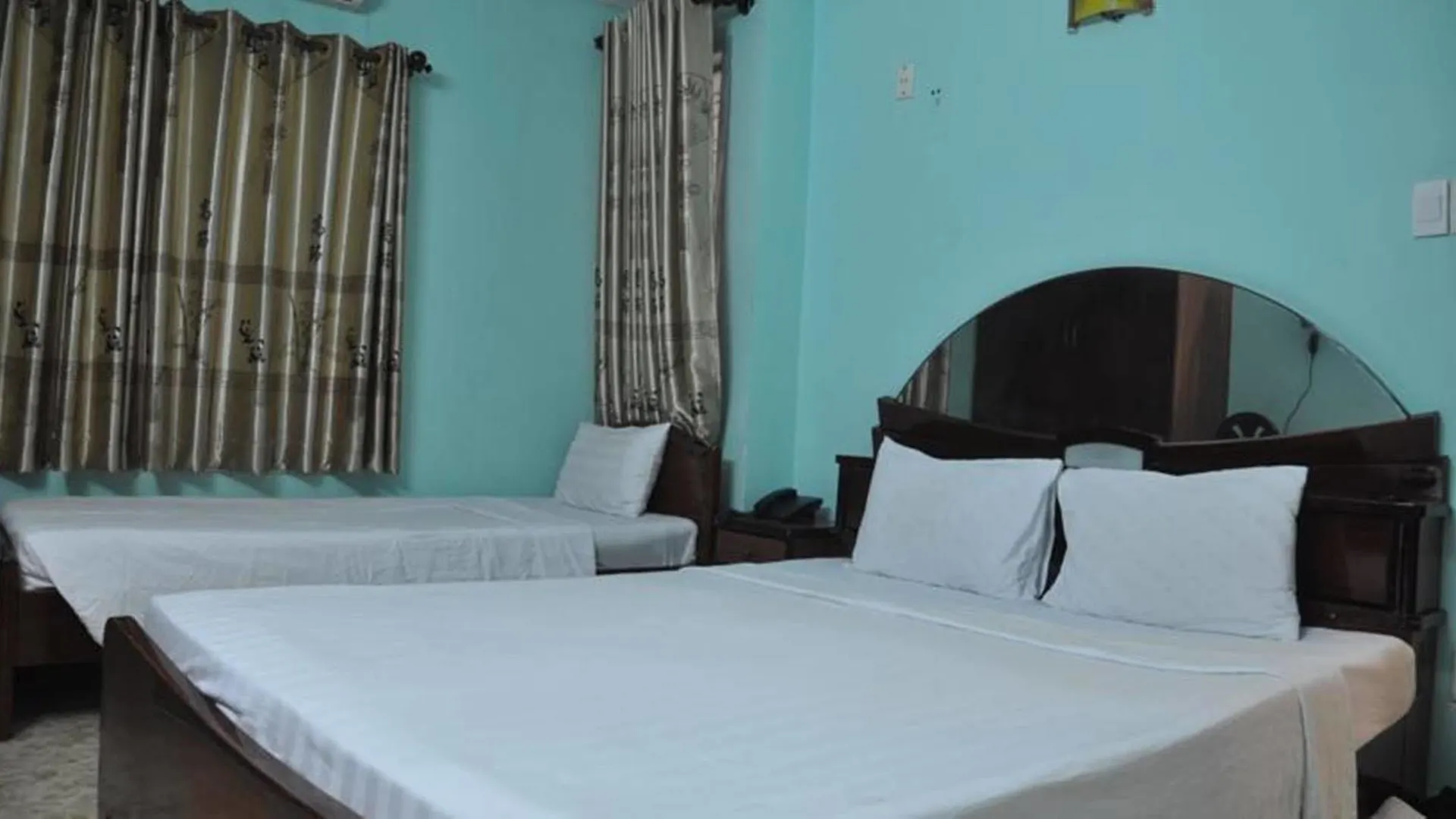 Ha Vy Hotel Ho Chi Minh City 0*,  Vietnam