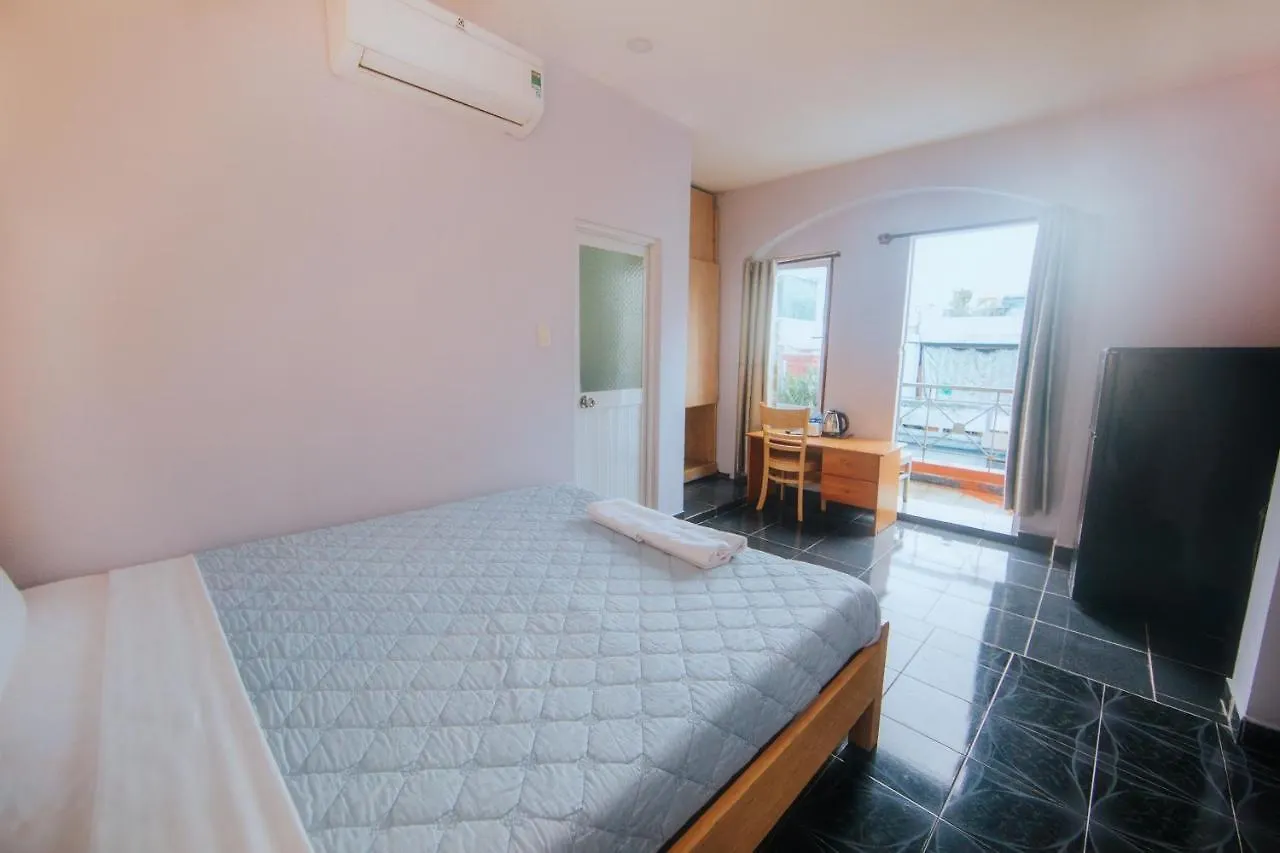 Ha Vy Hotel Ho Chi Minh City 0*,